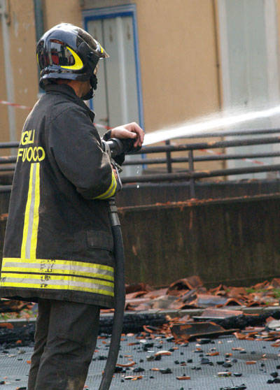 incendio saronno 2007 visconti
