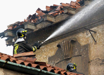 incendio saronno 2007 visconti