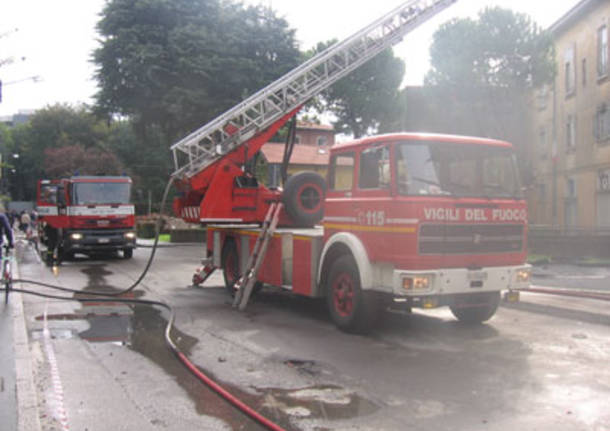 incendio saronno palazzo visconti