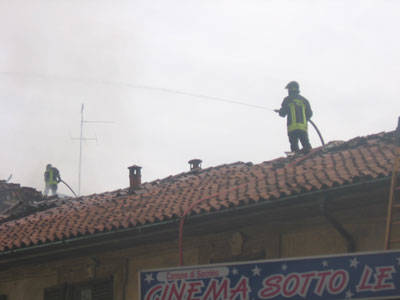 incendio saronno palazzo visconti