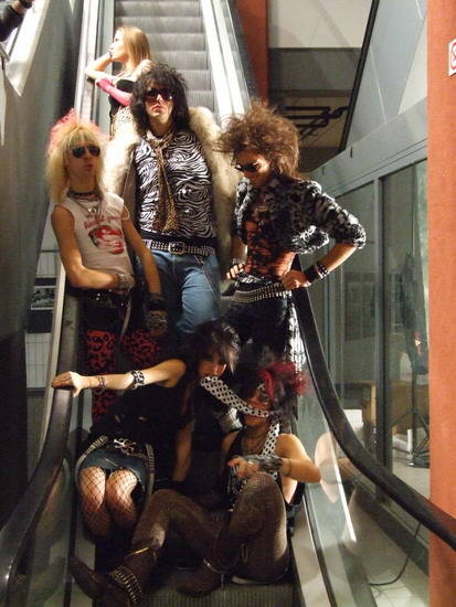 Punk a Busto