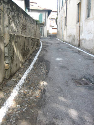 via Lanfanconi velate