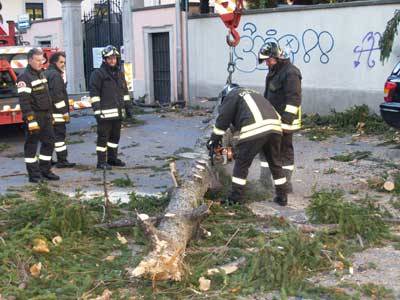 gru varese pompieri