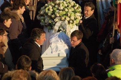 funerali alessia apollonia saltrio