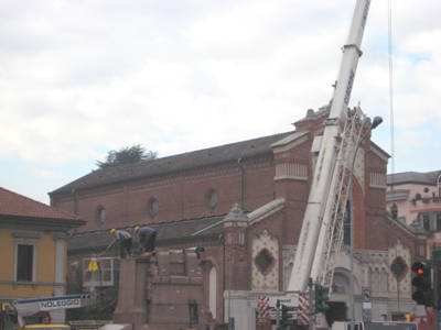 monumento gallarate piazza risorgimento