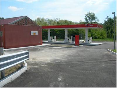 distributore gazzada