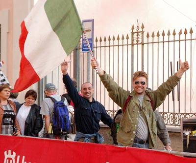 festeggiamenti tifosi italia mondiale ciclismo varese 2008