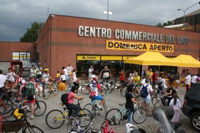 foto partenza manuel tigros pedalata anche io 2008
