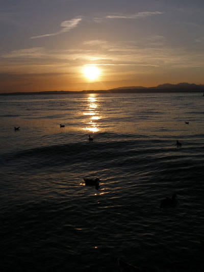 tramonto sul lago di garda