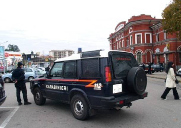controlli carabinieri stazione