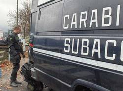 ritrovamento pistola porto ceresio carabinieri