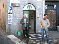 bossi attentato gemonio 2008