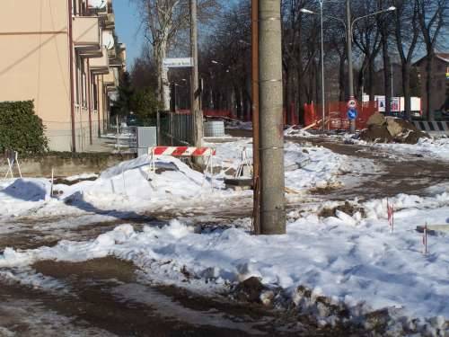 piazzale kennedy busto arsizio 12-1-2009 cantiere lavori stradali