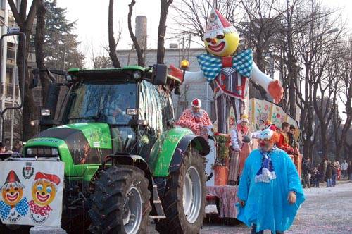 carnevale busto arsizio marnate furetti 2009