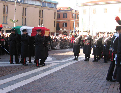 funerale giorgio illuminoso