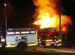 vigili del fuoco laveno mombello