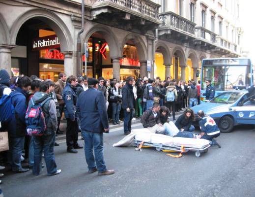 incidente corso moro 9