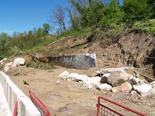 frana via peschiera galleria