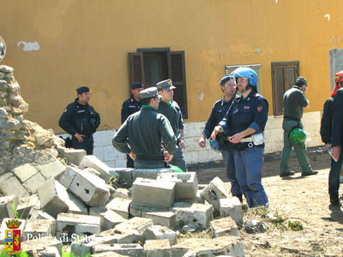 galleria abruzzo polizia 8 aprile