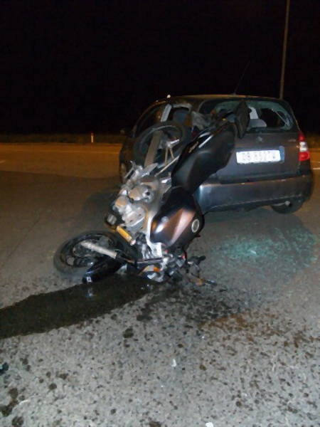 incidente auto moto buguggiate tigros