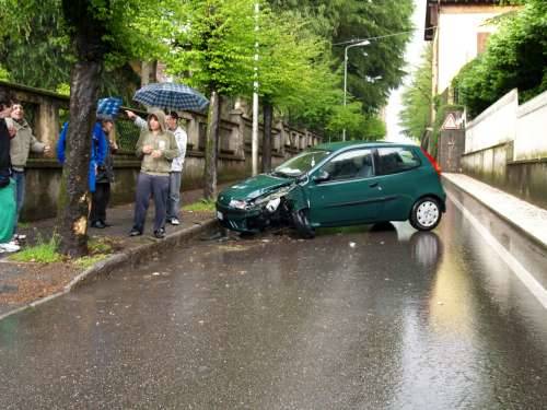 incidente cantello 17-4-2009