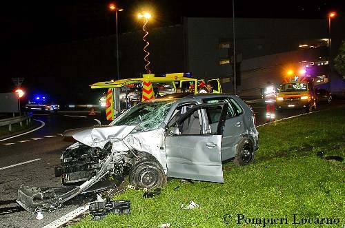 incidente rotonda locarno