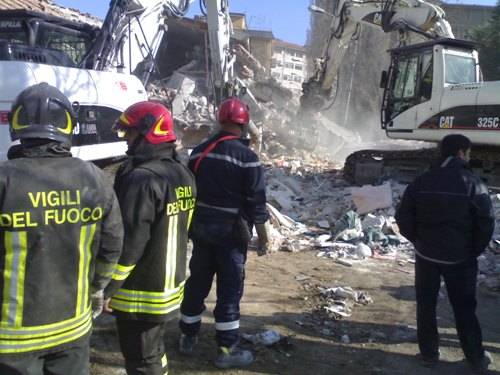 terremoto abruzzo galleria