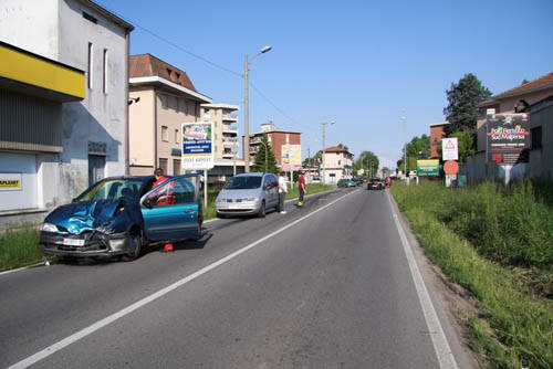 incidente via Olgiate Busto