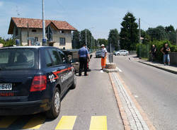 incidente gazzada schianno auto ribaltata