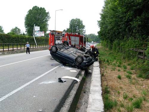 incidente sp1 clio ribaltata