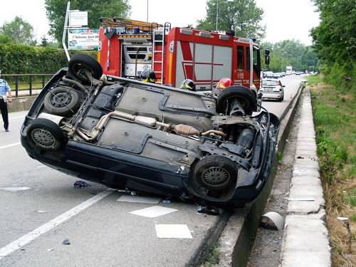 incidente sp1 clio ribaltata