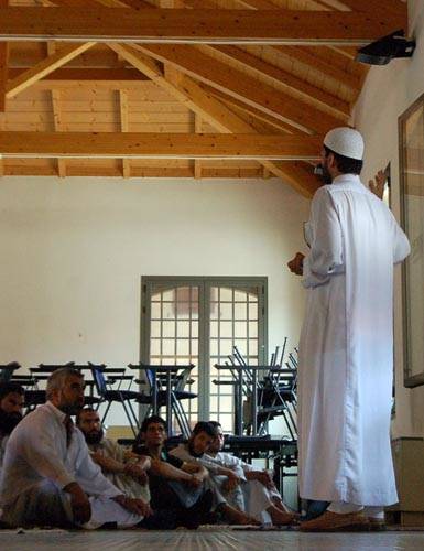 musulmani preghiera samarate aula consiglio comunale