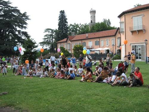 notte bianca varese 2009 bambini villa mirabello