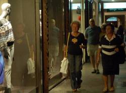 shopping by night varese 2009