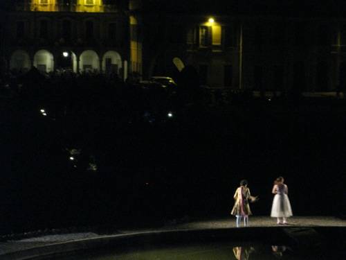 spettacolo notte bianca varese 2009 giardini estensi