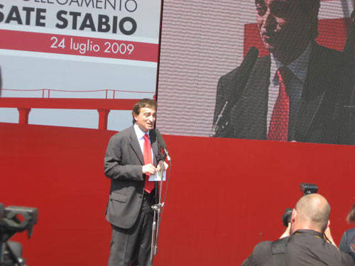arcisate stabio inaugurazione politici