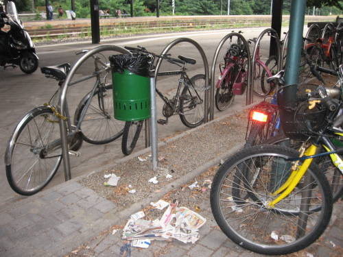 deposito bici stazione fs busto luglio 2009