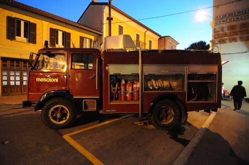 Pompieri a Luino