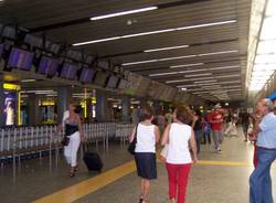 malpensa terminal 2 t2 disney agosto 2009