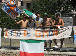 tre valli 2009 striscione tifosi gemonio