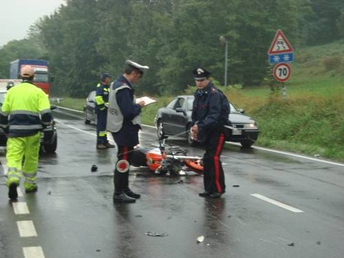 incidente auto moto bodio settembre 2009
