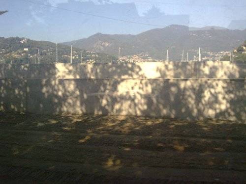 muro lungolago como 