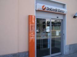 unicredit azzate