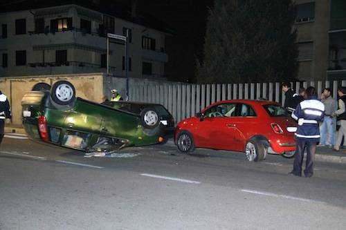 auto ribaltata castellanza