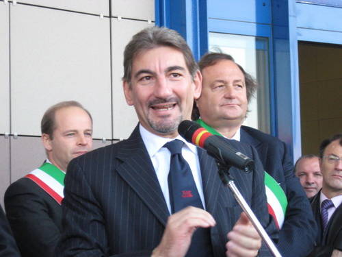 inaugurazione stazione ferno raffaele cattaneo