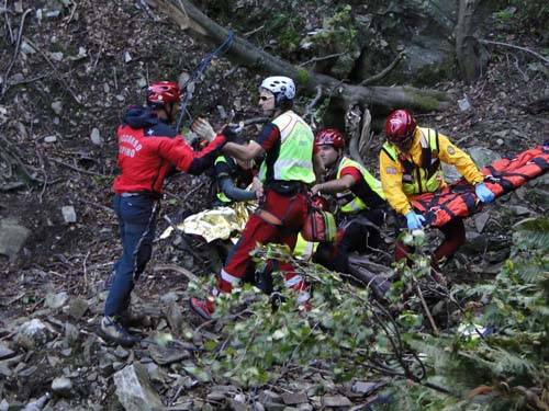 intervento soccorso alpino a curiglia cercatore di funghi