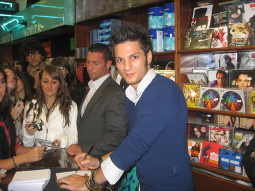 luca napolitano, casa del disco di varese