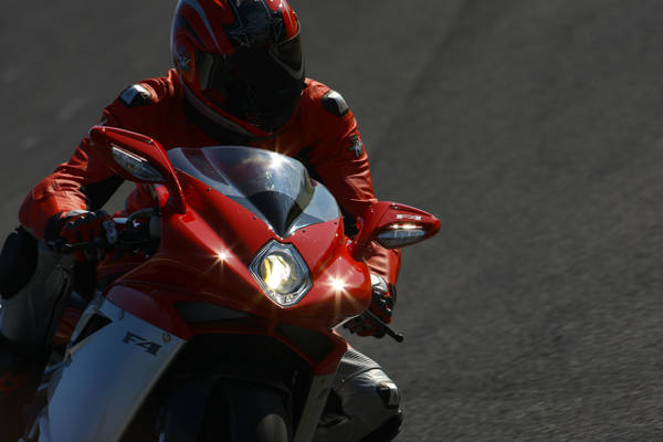 mv agusta nuova f4