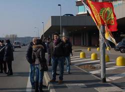 operai protesta alfa romeo arese sindacati