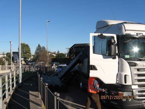 incidente camion cairate fagnano olona